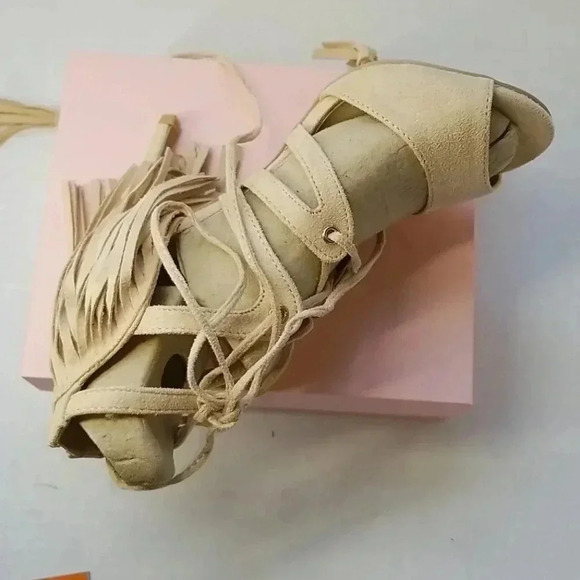 Qupid Grammy size 6 medium strappy heeled sandals - Picture 6 of 10